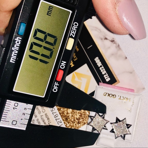 Real diamond custom made earrings, not lab made not CZ huge sale screw back stud - Picture 3 of 7